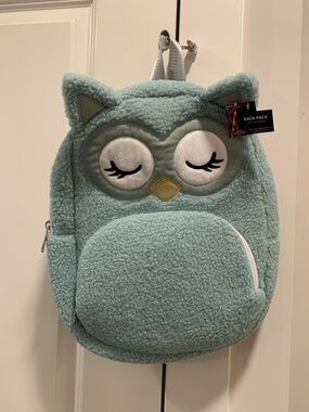 Kids Mint Sherpa Owl Backpack with Sleepy Face
